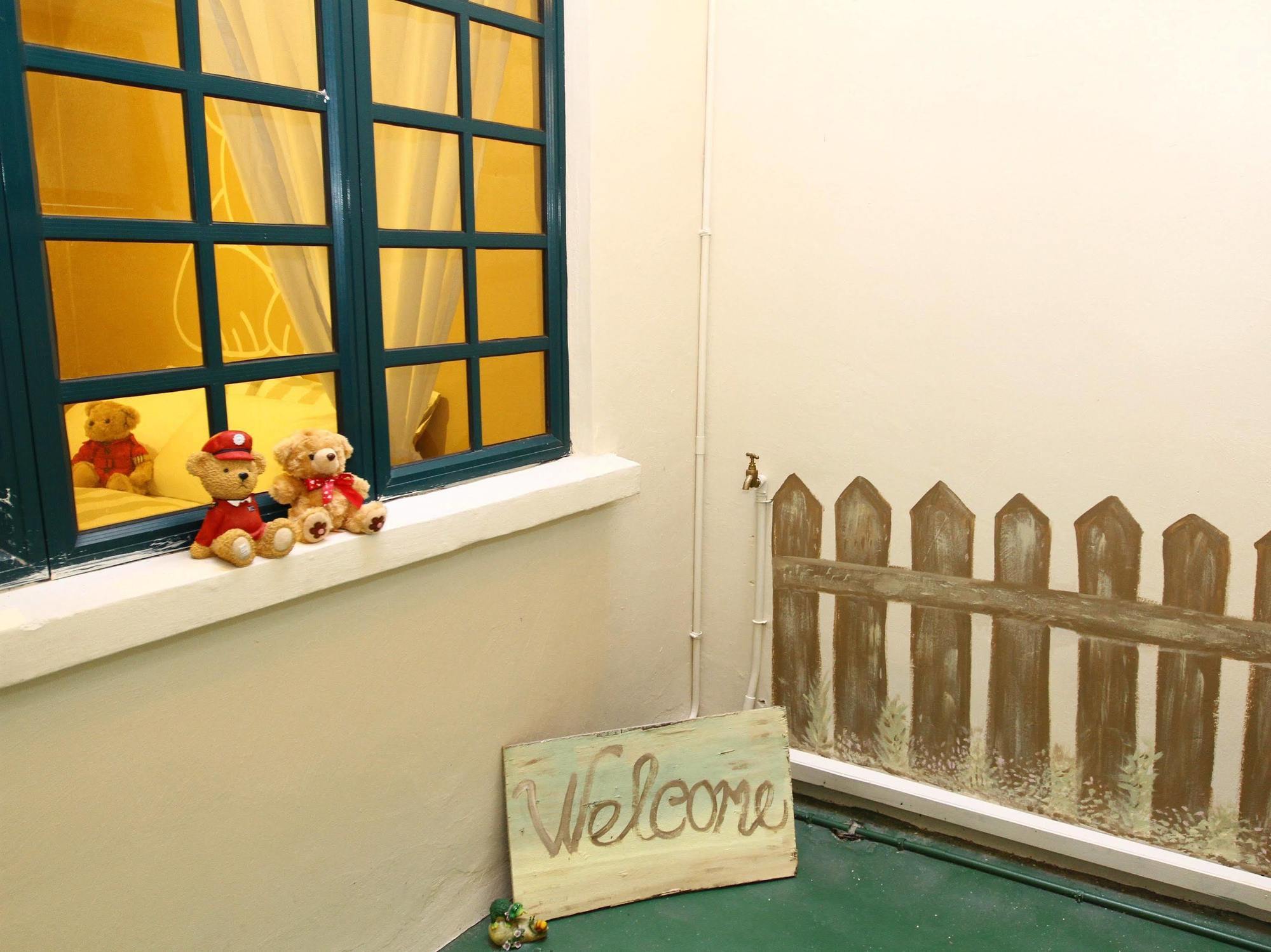 The Big Bear Home Malacca Luaran gambar